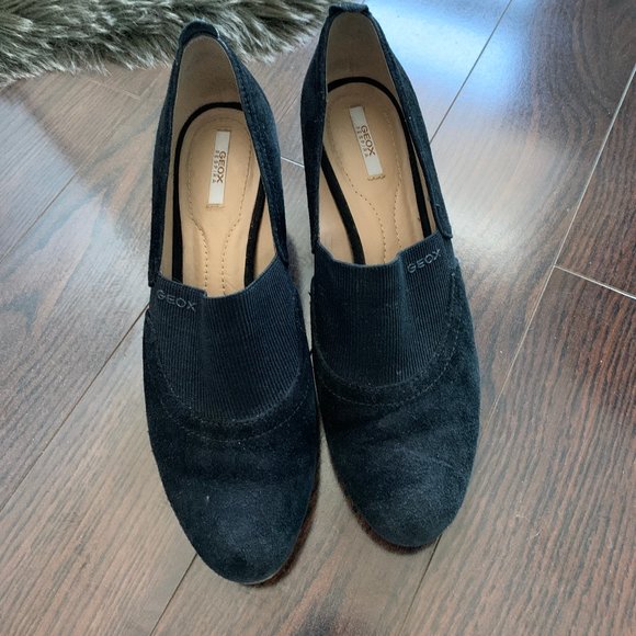 Geox black suede wedge heel loafer - Picture 3 of 4